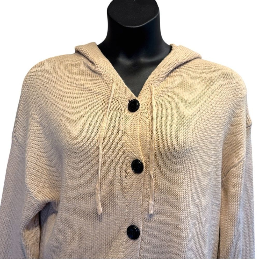 Tan Button-Down Long Sleeve Hooded Sweater NWT - Woven Right - Picture 9 of 12